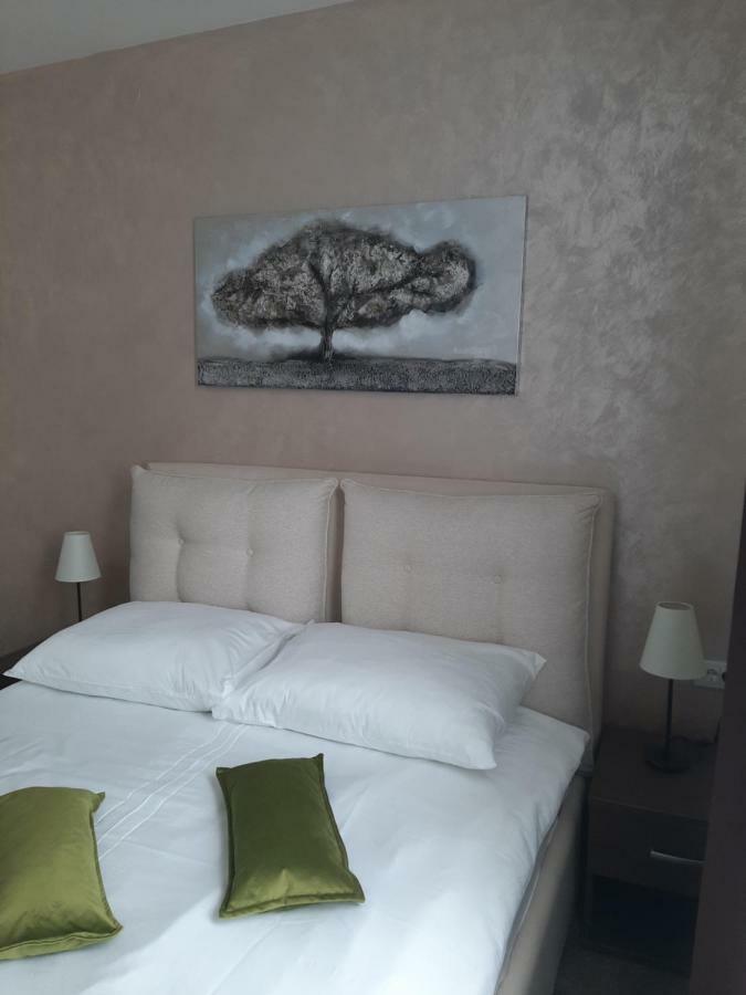 Hotel Usce Szabács Kültér fotó