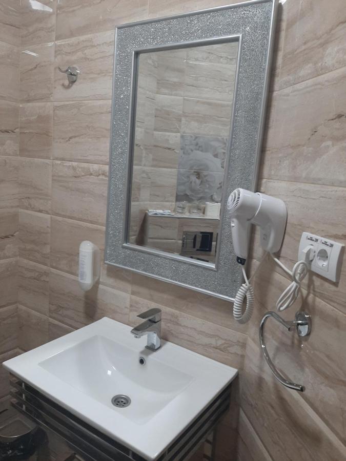 Hotel Usce Szabács Kültér fotó